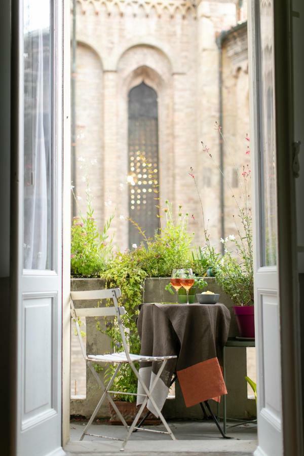 Il Balcone Dell'Angiol D 'Or Lägenhet Parma Exteriör bild